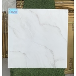 Gạch 60x60 màu trắng vân mây viền màu xám