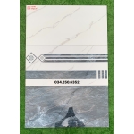 Gạch ốp tường 40x80 phối 2 màu trắng xám tại quận 1 trung tâm HCM