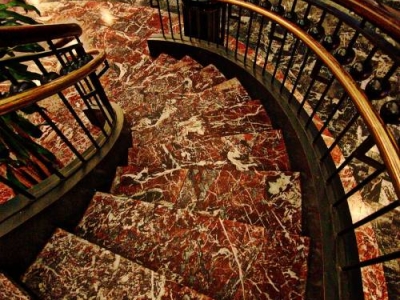 Một số quy tắc chọn đá ốp bậc cầu thang bạn không thể bỏ qua?