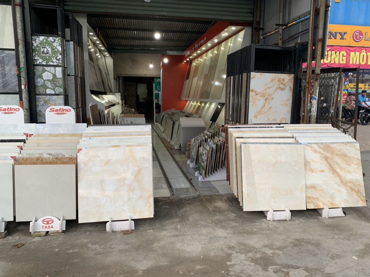 gạch lát nền giá rẻ tại tphcm