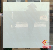 Gạch bóng kiếng 800x800 trắng vân mây nâu