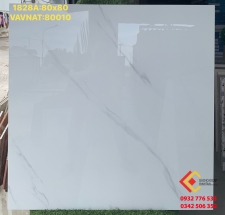 Gạch 80x80 trắng vân mây trang trí nhà biệt thự villa mã 80010 