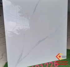 Gạch 120x120 bóng kiếng màu trắng sọc