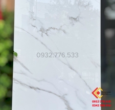 Gạch khổ lớn 90x180 màu trắng vân khói nhẹ nhàng tại quận 2,quận 3